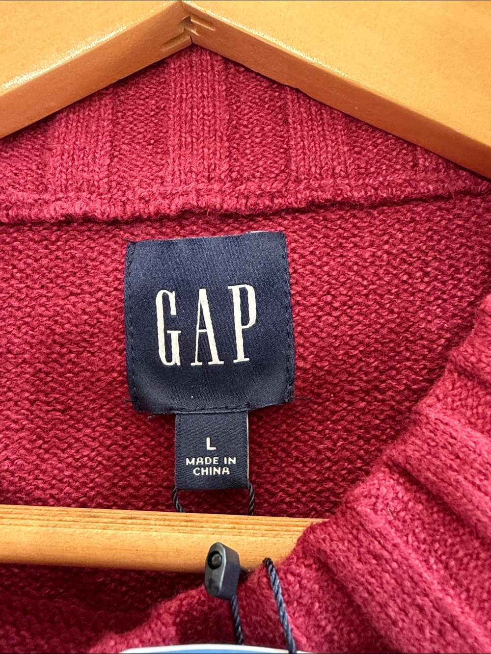 GAP Women's Crewneck Sweater — Berry Women’s Large - Picture 5 of 6